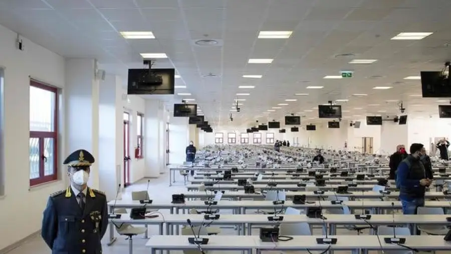 Более 350 мафиози судят одновременно в Италии