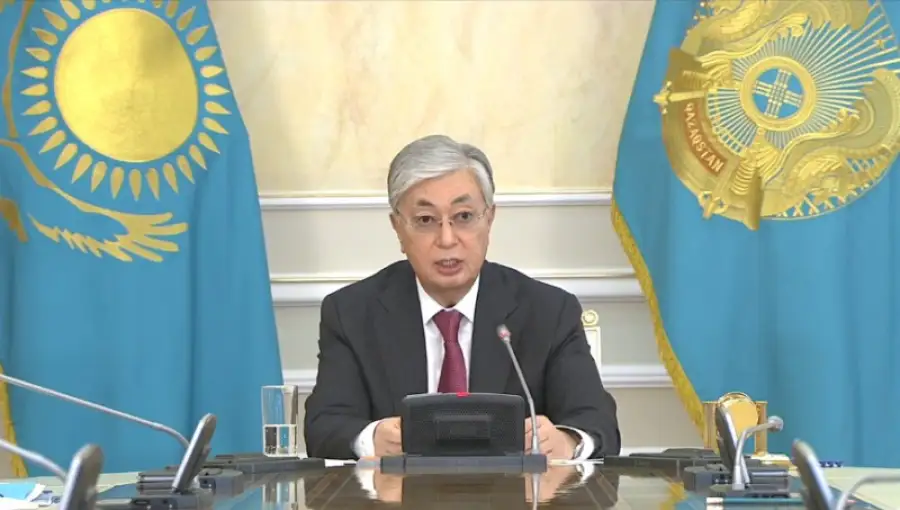 кадр из видео