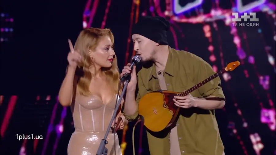 кадр из видео