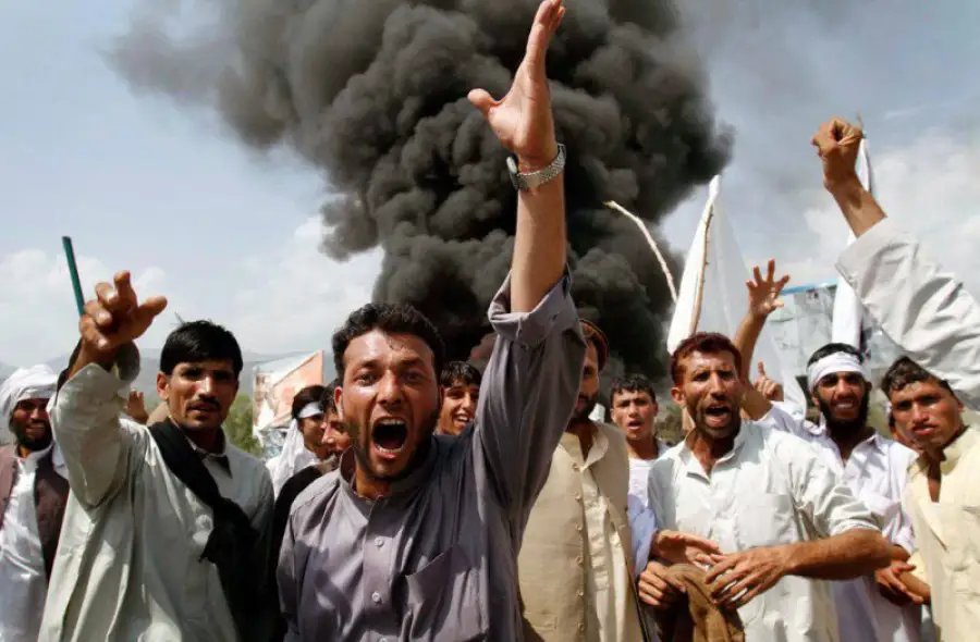 Почти тысяча экстремистов изменила свои взгляды в Казахстане