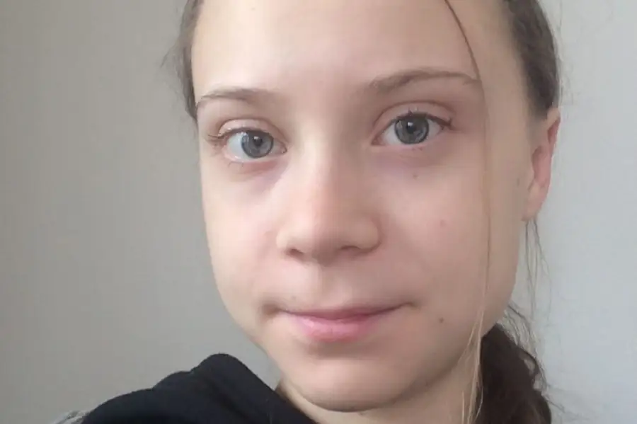 Грета Тунберг сообщила, что у нее коронавирус