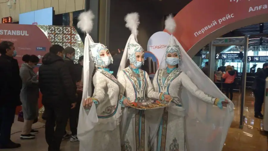 Запущен первый международный авиарейс из Туркестана в Стамбул