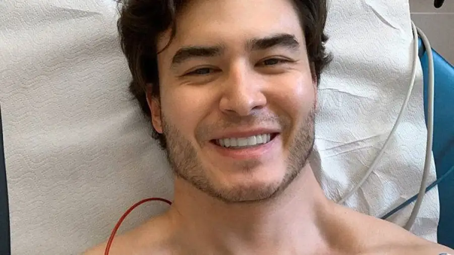 Димаш Адилет