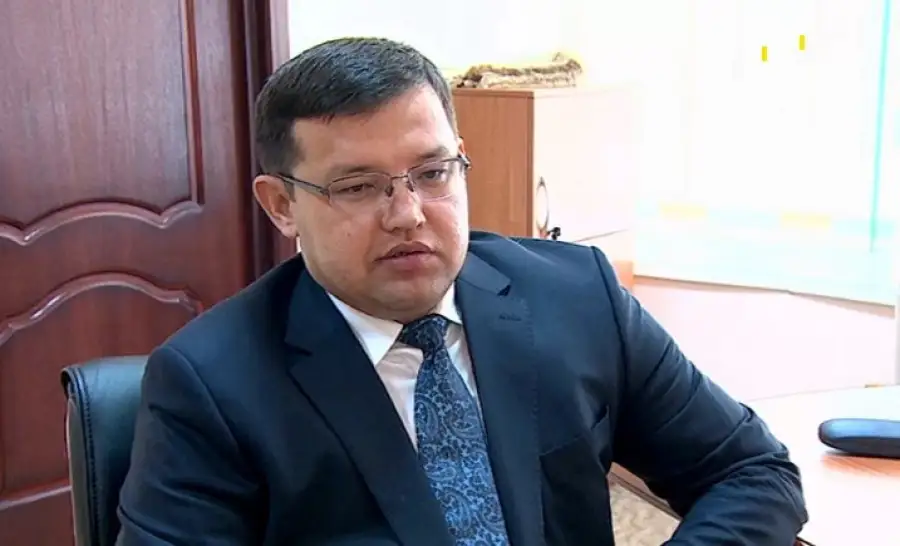 Олжас Худайбергенов