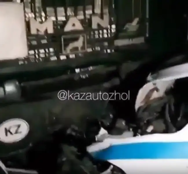 кадр из видео