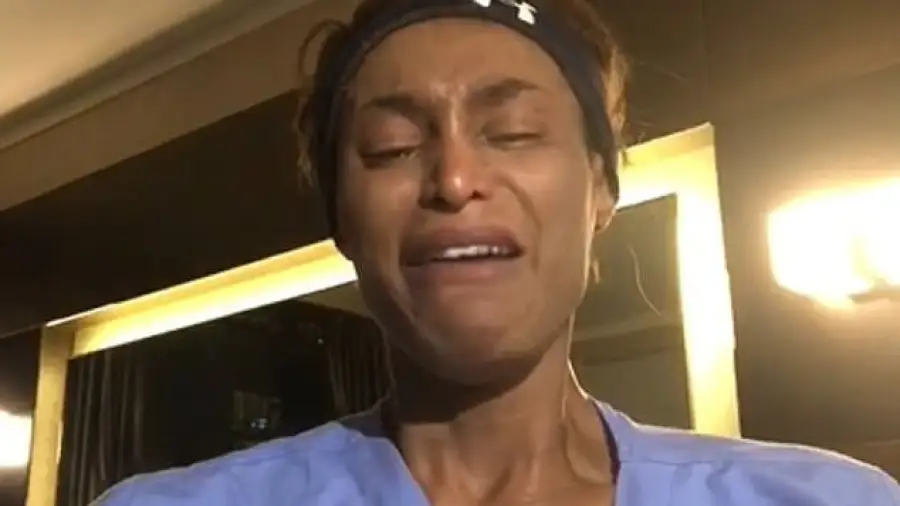 кадр из видео