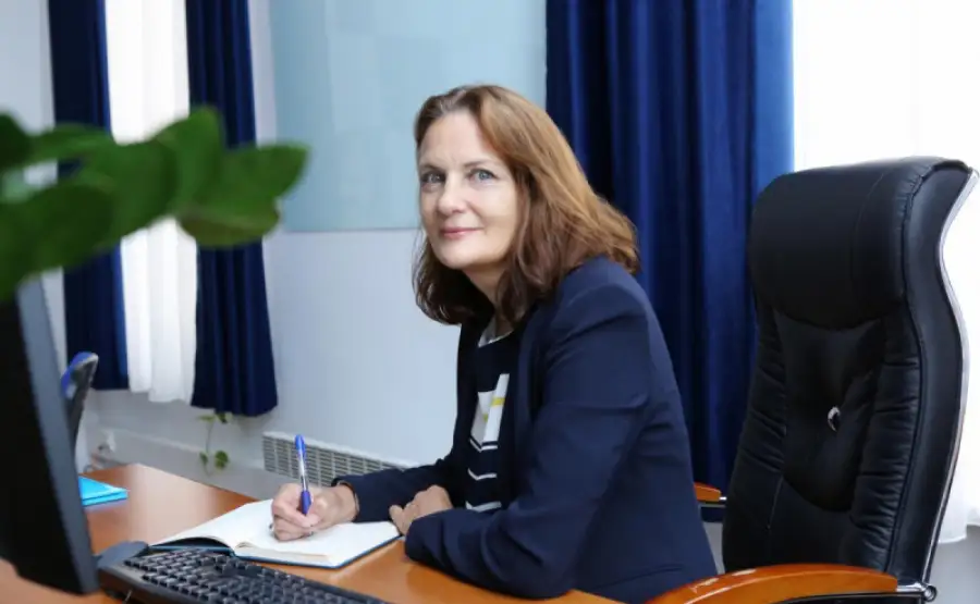 Мэриан Кларк-Хаттинг