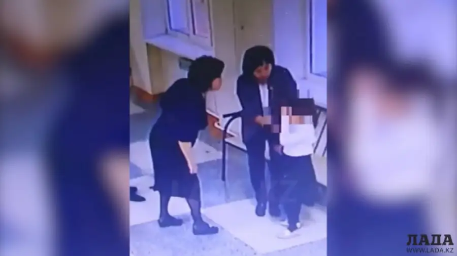 кадр из видео