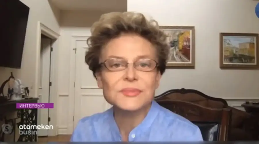 кадр из видео