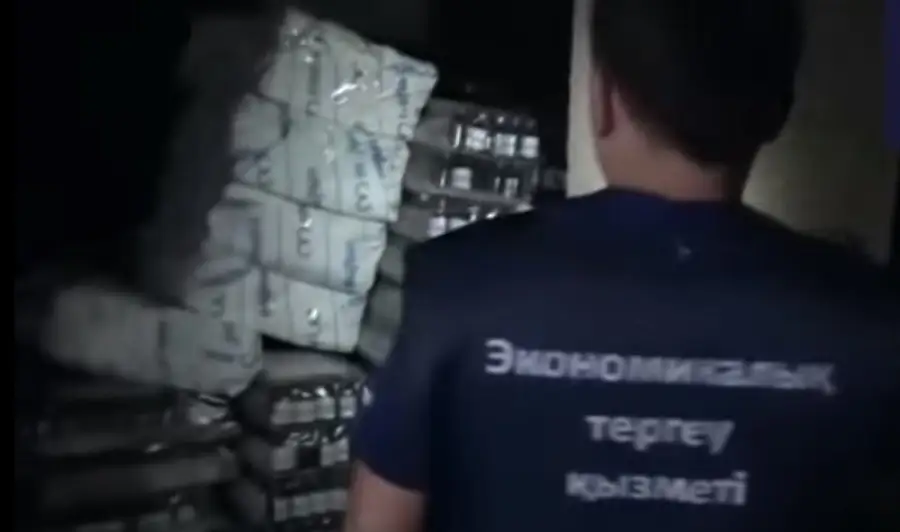 кадр из видео