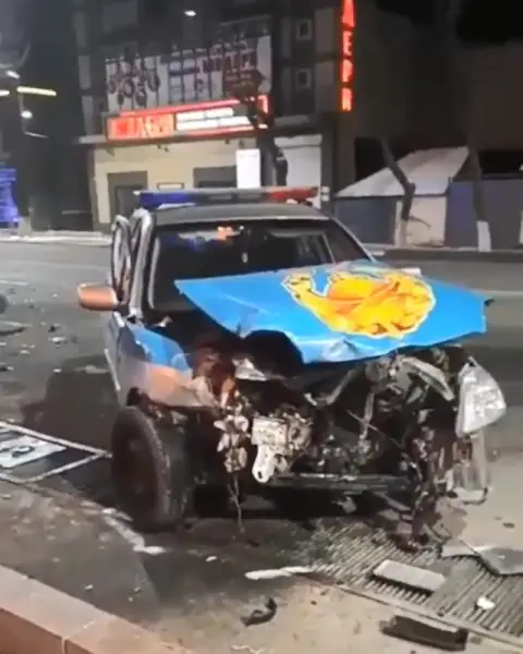 кадр из видео