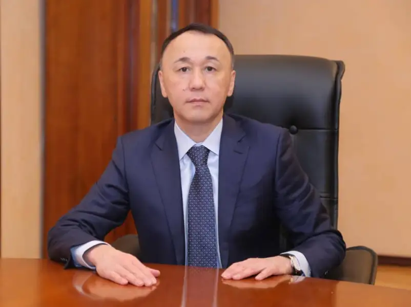 Архимед Мухамбетов