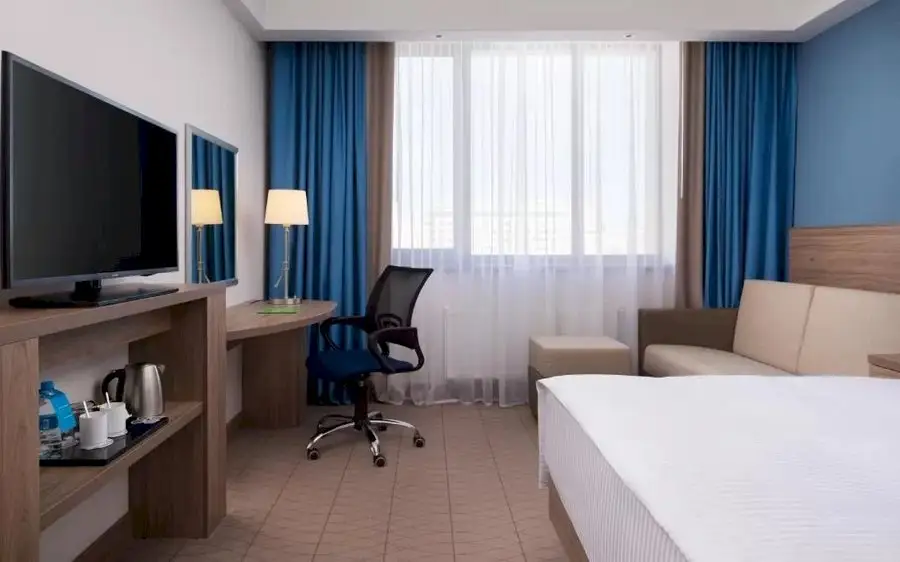 Hampton by Hilton Astana Triumphal Arch