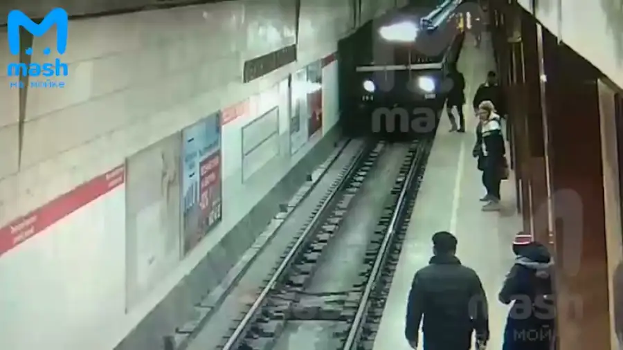 кадр из видео