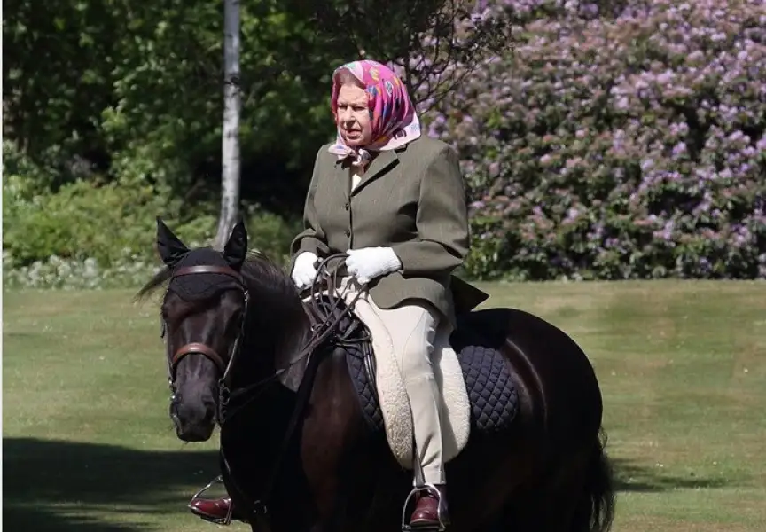 Елизавета II