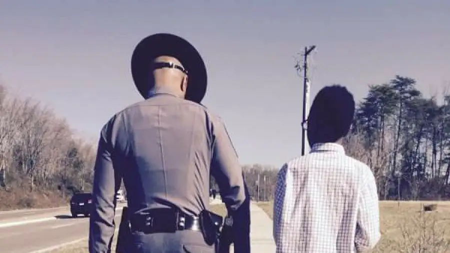 «Америка, мы уходим». Полицейские США массово начали увольняться